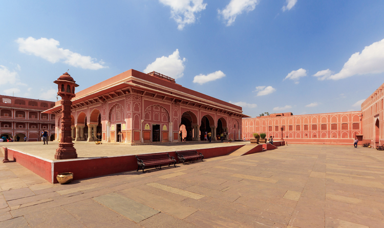 2 Nights 3 Days Jaipur Tour