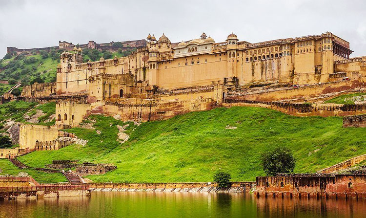 Golden Triangle Tour with Udaipur